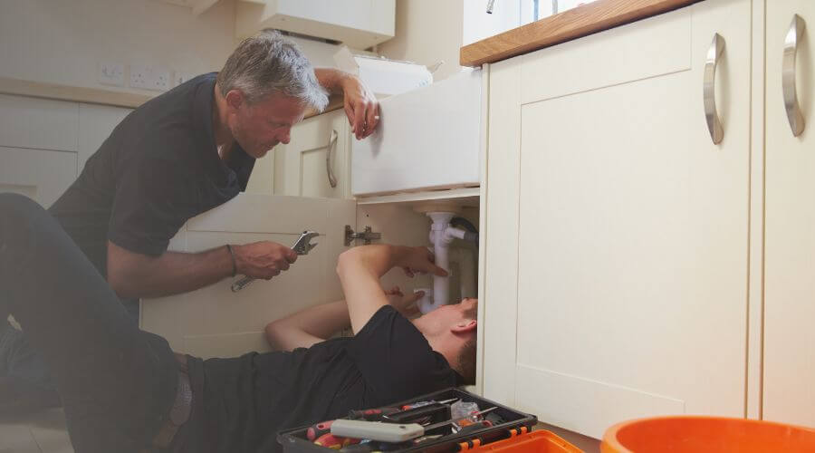 Expert burst pipe repair services in Ben Lomond, AR